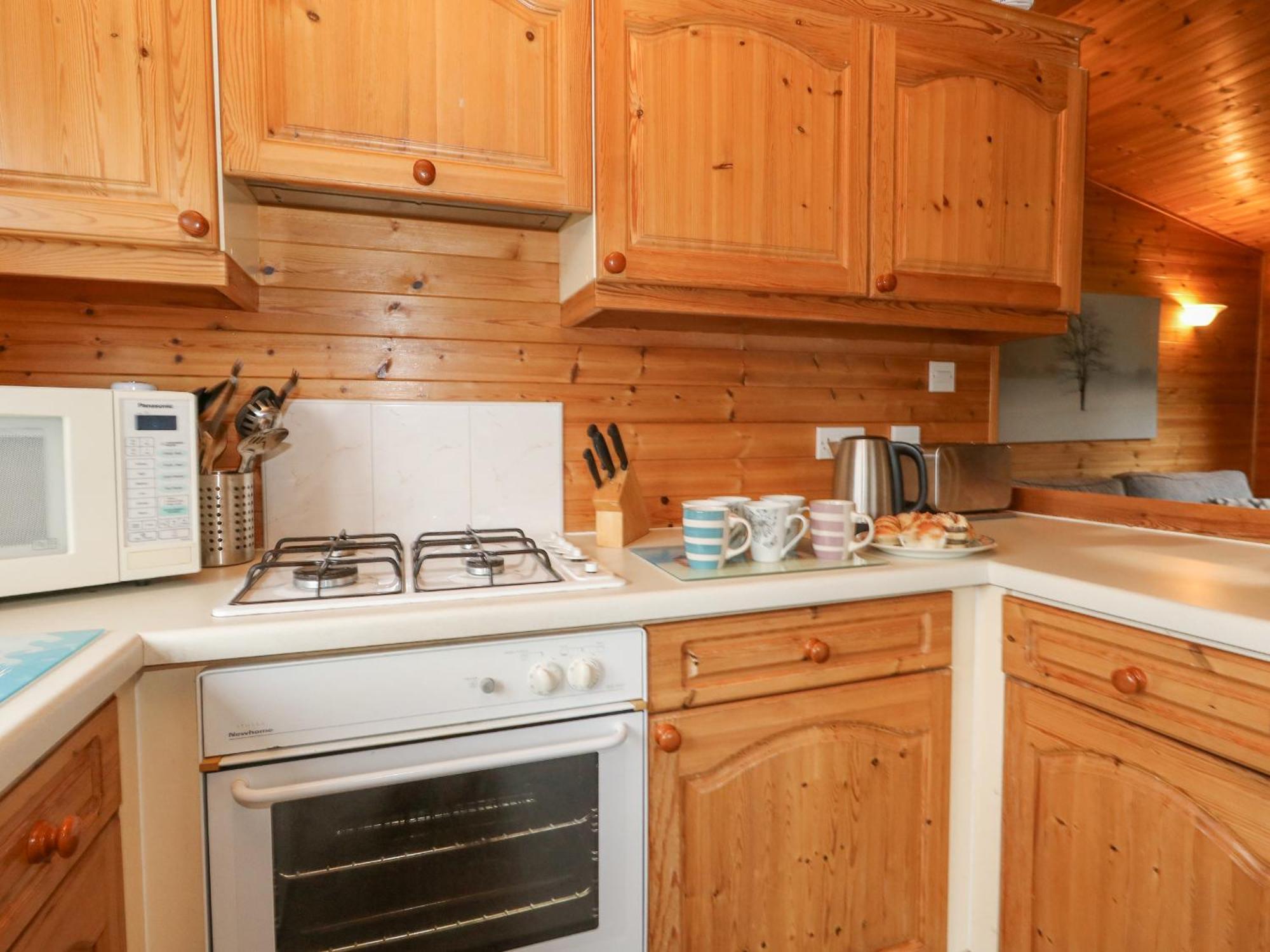 16 Amber Wood Lodge Лимингтон Экстерьер фото
